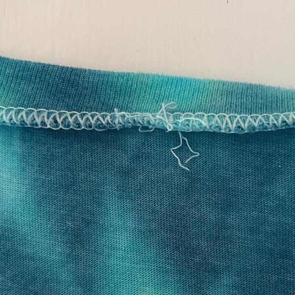 SLVR LNNG New Moon Crystal Infused Muscle tee xl - Picture 4 of 5